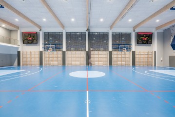 Centrum Sportu i Kultury VII LO Kraków 08