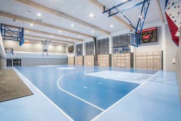 Centrum Sportu i Kultury VII LO Kraków 10