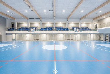 Centrum Sportu i Kultury VII LO Kraków 13