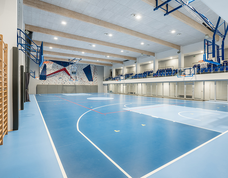 VII LO Kraków hala sportowa