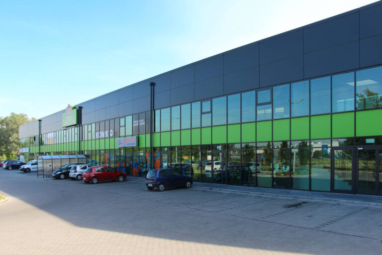 Centrum Zakupowe Jan, Skawina