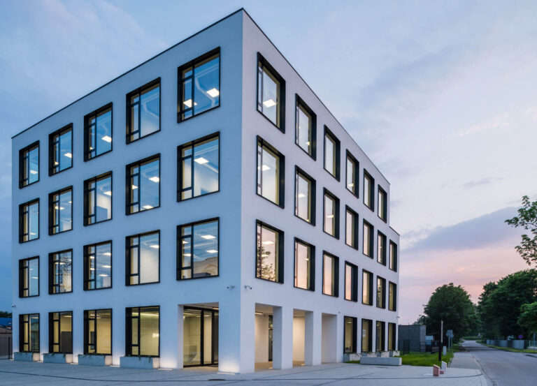 ZMIANA ADRESU SIEDZIBY SPÓŁKI