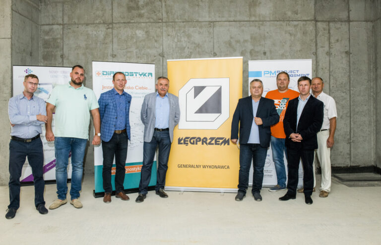 LABORATORIUM DIAGNOSTYKA – uroczystość zawieszenia wiechy