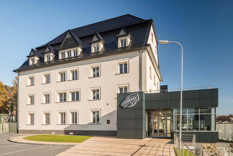 Budynek biurowy Grupy Maspex w Tymbarku