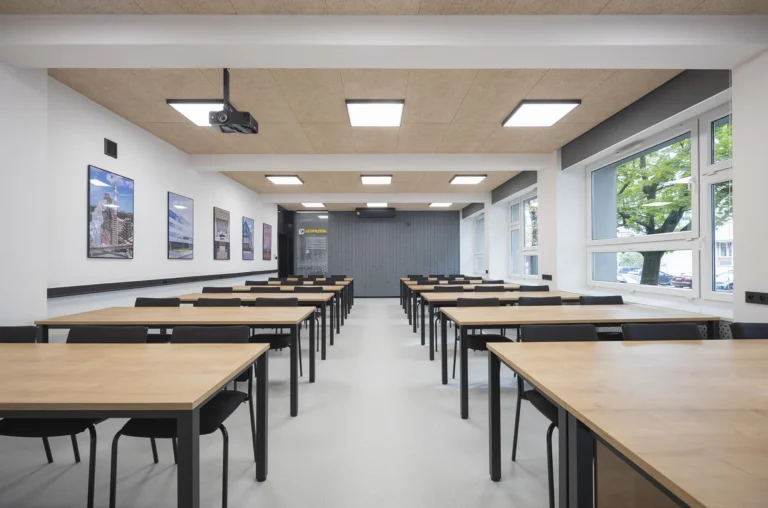 SALA DYDAKTYCZNA POLITECHNIKI KRAKOWSKIEJ